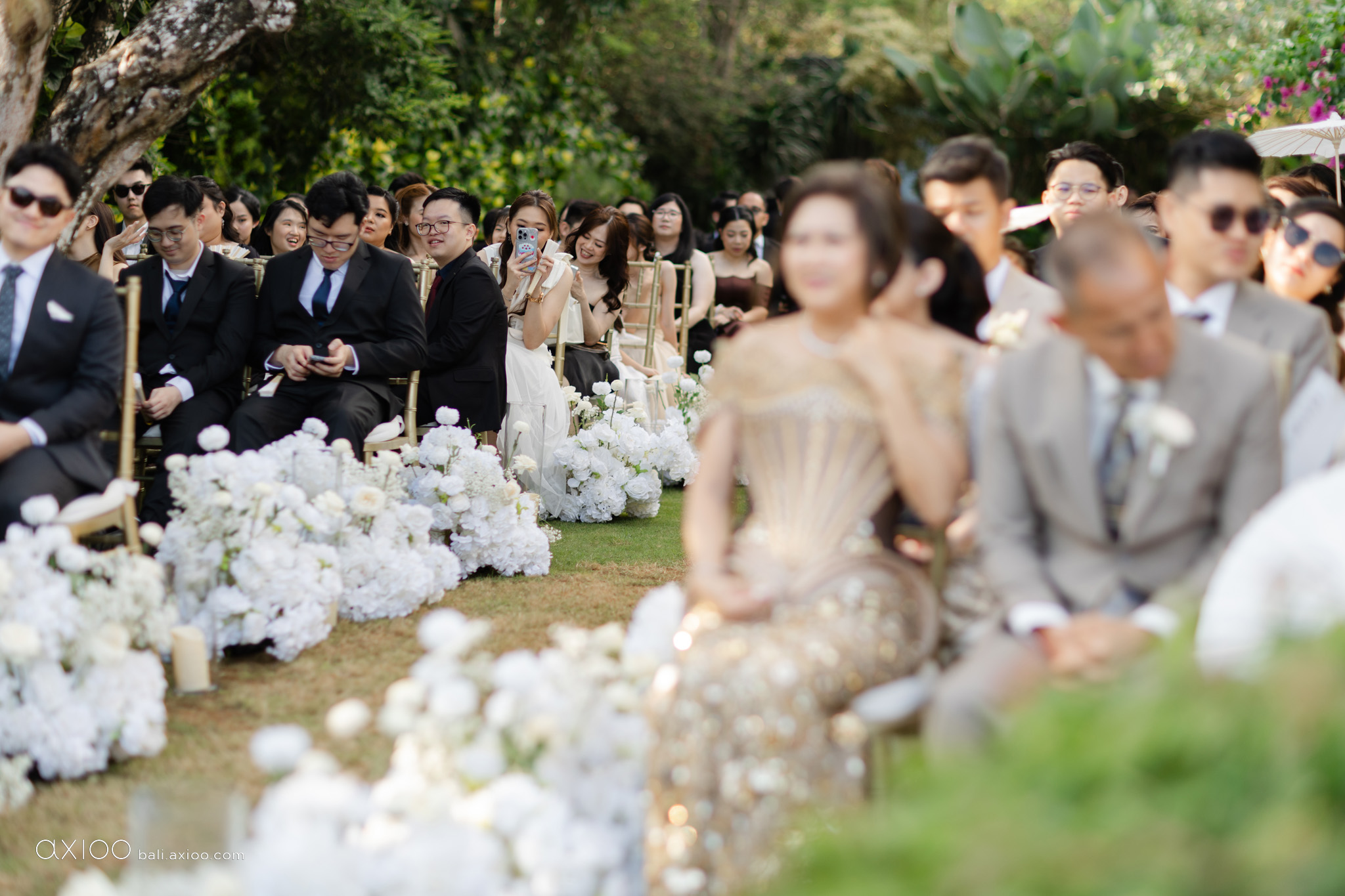 Axioo: A Study in Softness: A Wonderland Uluwatu Wedding in Bali